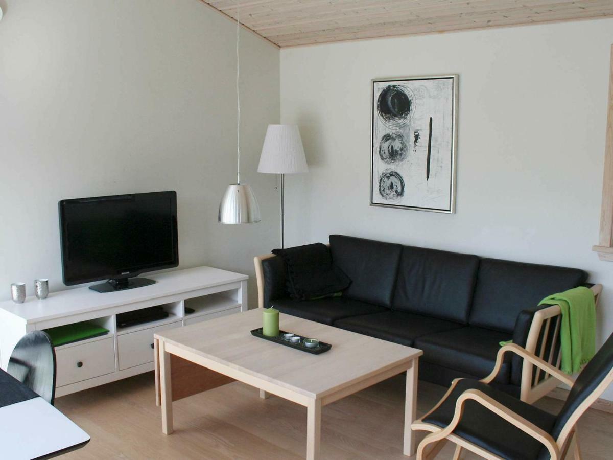 6 Person Holiday Home In Gudhjem Ngoại thất bức ảnh